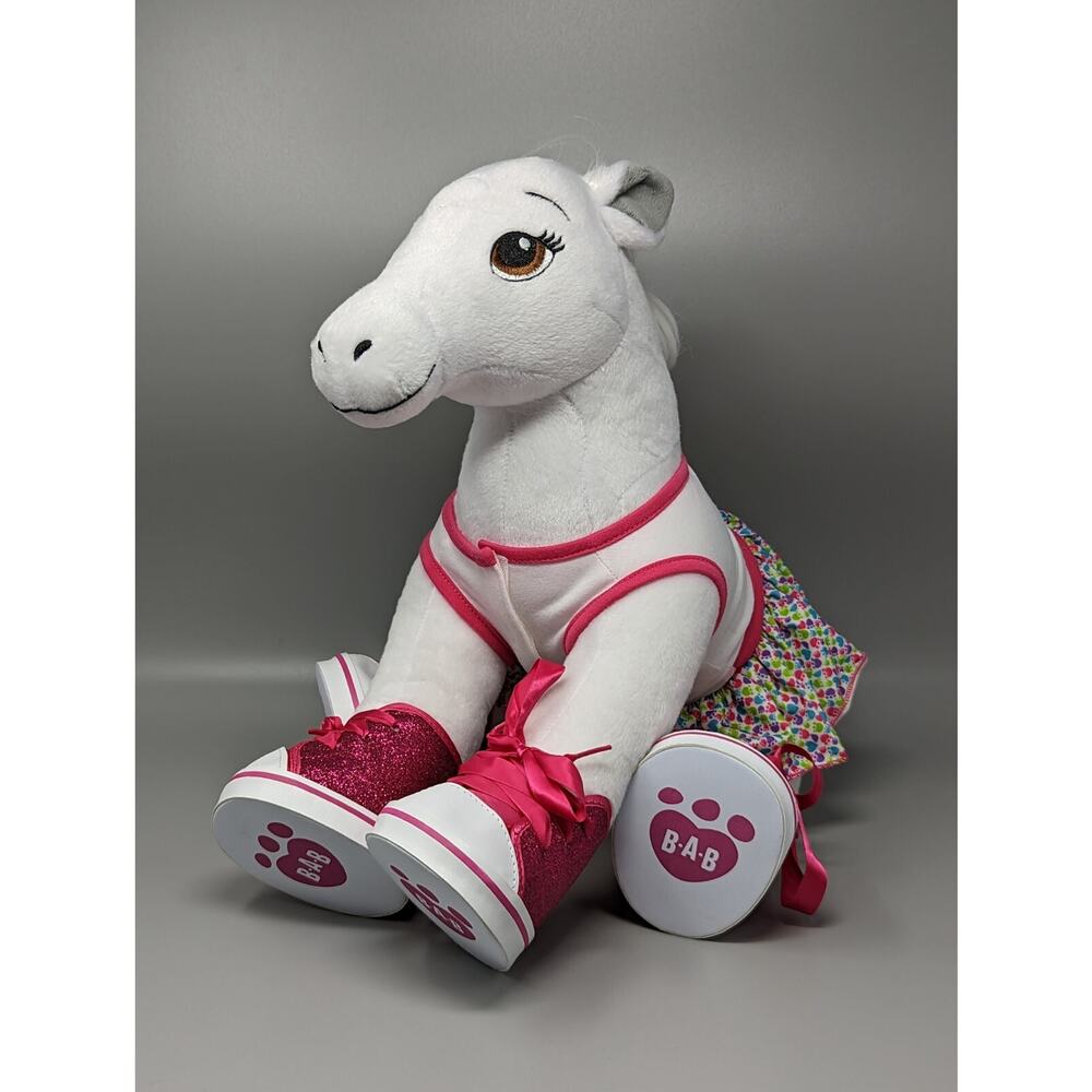 Build A Bear Horses & Hearts Riding Club White Arabian Plush 15" Outfit Shoes